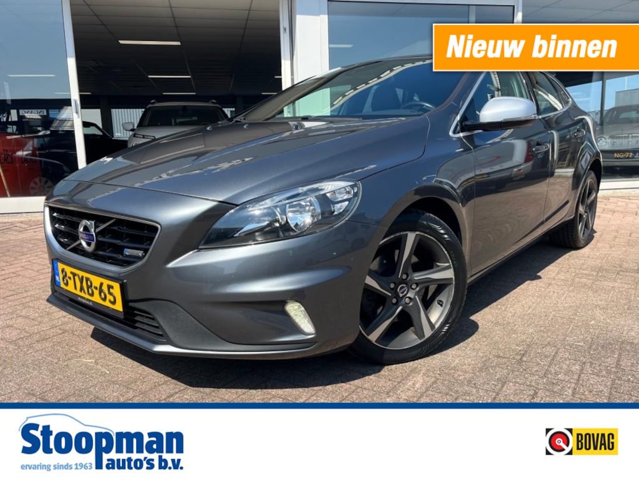 Volvo V40 - 1.6 R-Design Clima Cruise Navi Blueth. - AutoWereld.nl