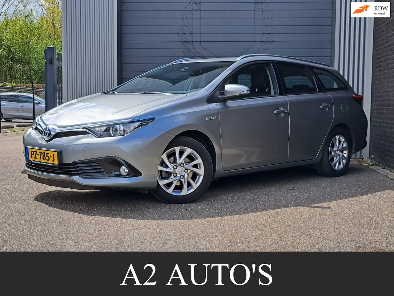 Toyota Auris Touring Sports - 1.8 Hybrid Executive Cruise|Camera|Ecc - AutoWereld.nl