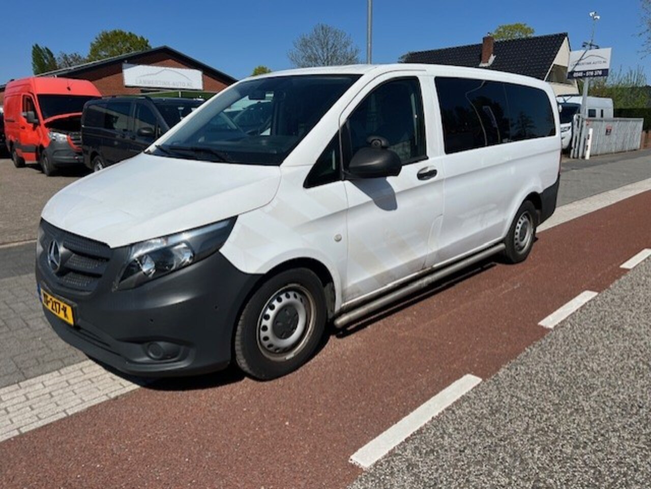 Mercedes-Benz Vito Tourer - 116 CDI 120KW AUT. PKW BRIEF 8P AIRCO KLIMA EURO6 - AutoWereld.nl