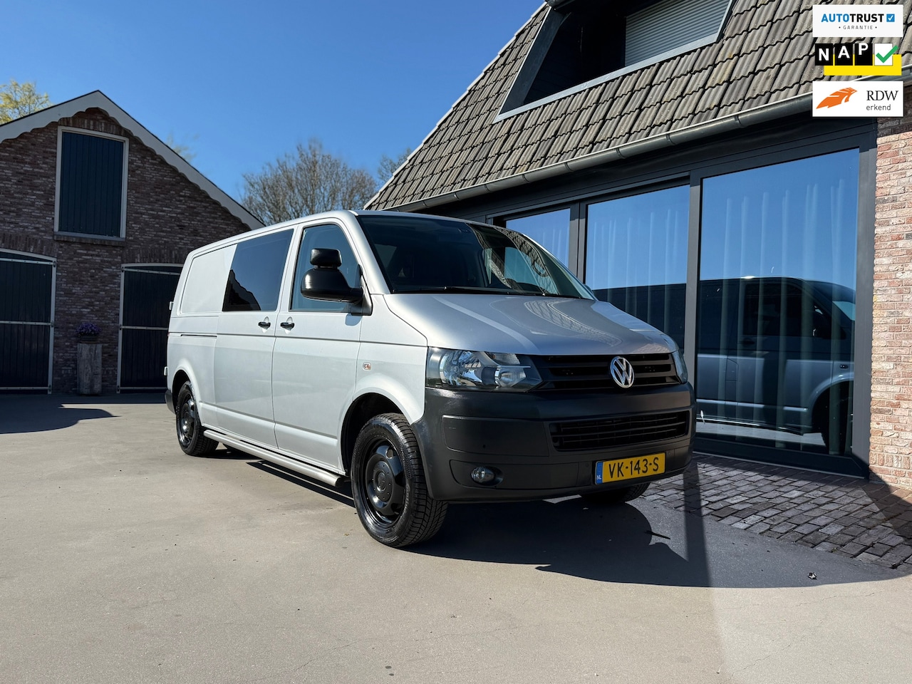 Volkswagen Transporter - 2.0 TDI L2H1 DC Comfortline Automaat - AutoWereld.nl