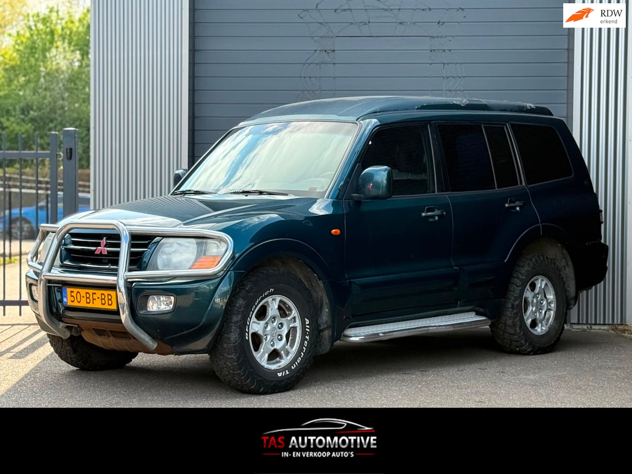 Mitsubishi Pajero - 3.2 Di-D GLS LB HR Side Window AUTOMAAT - AutoWereld.nl