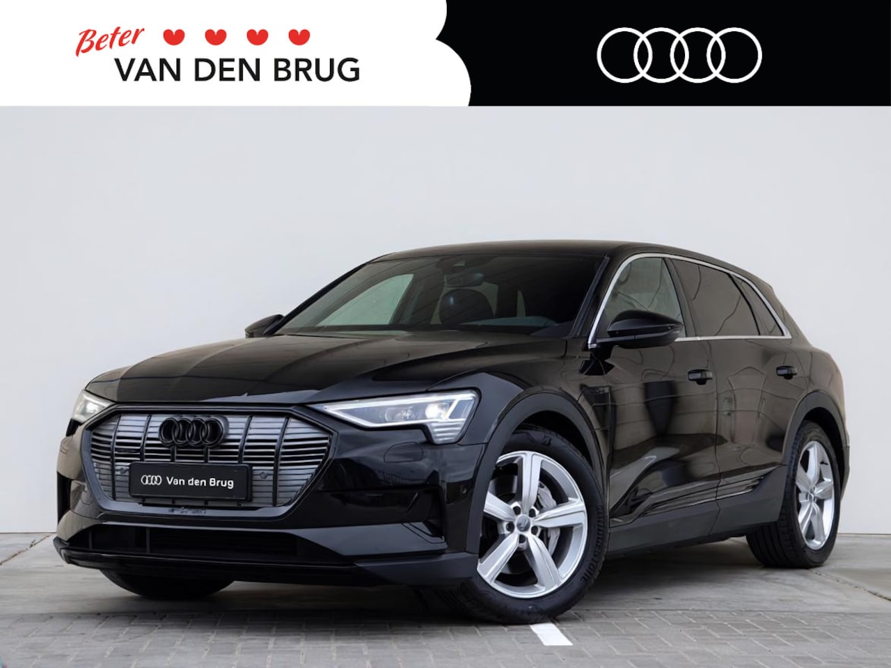 Audi e-tron - 55 quattro edition 95 kWh 408pk | Camera | Stoelverwarming | Apple Carplay | Navi | Donker - AutoWereld.nl