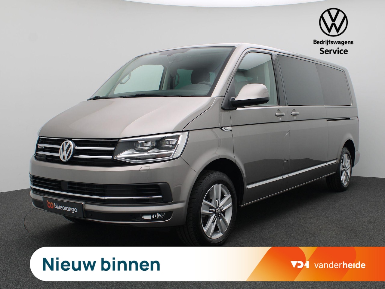 Volkswagen Transporter Caravelle - 2.0 TDI L2H1 DC 4Motion Highline 199PK DSG Caravelle, Schuifdak, Trekhaak, Memorystoel, Ad - AutoWereld.nl