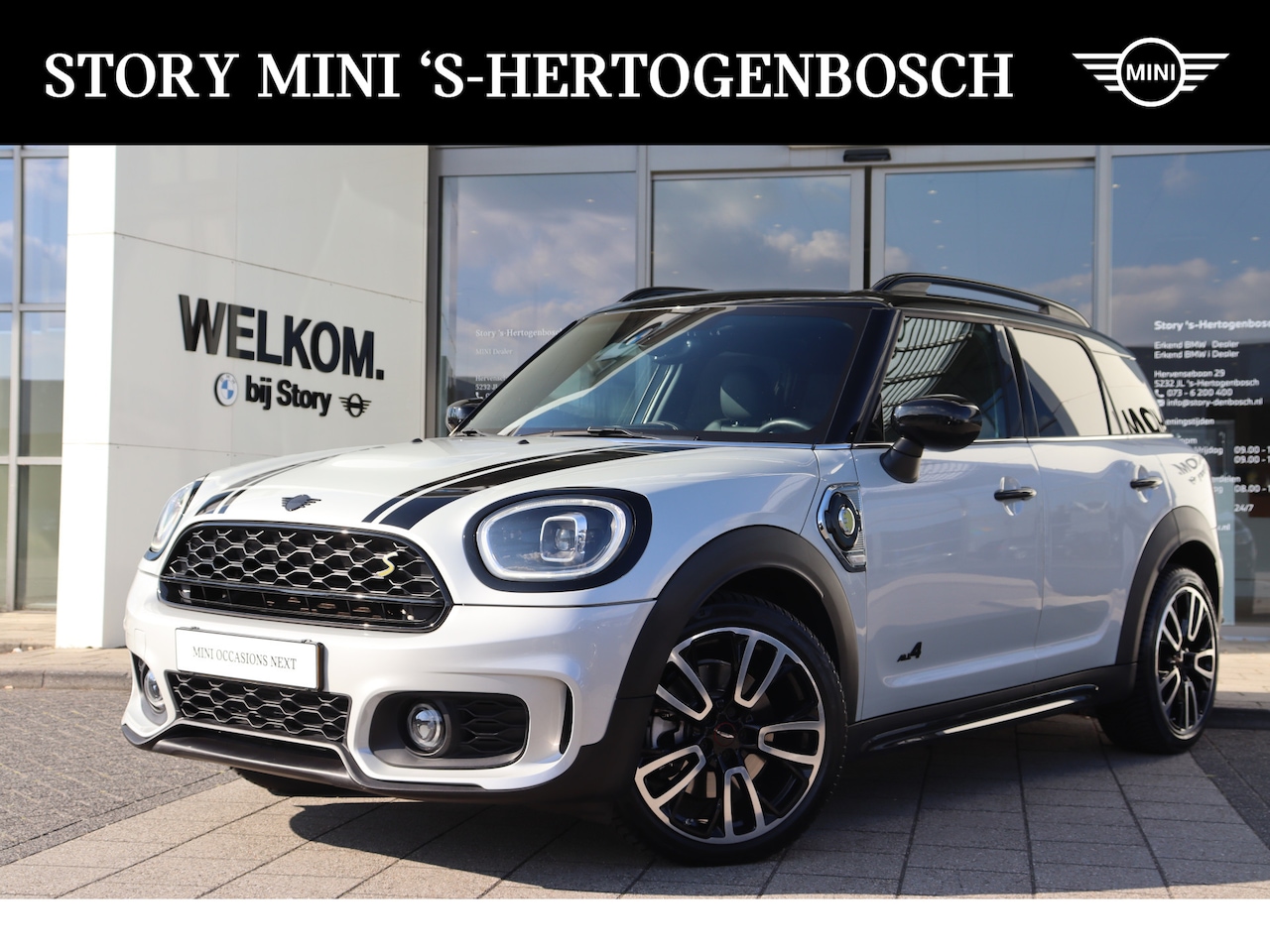 MINI Countryman - Cooper SE ALL4 JCW Automaat / Achteruitrijcamera / Comfort Access / LED / Stoelverwarming - AutoWereld.nl