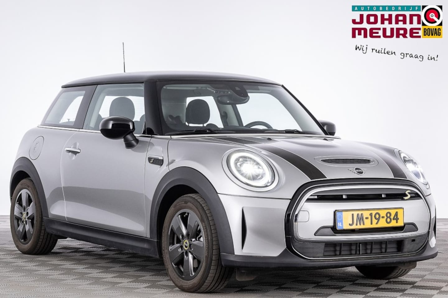 MINI Mini-Electric - Cooper SE 33 kWh *SOH 97%* Sportstoelen | Full LED | NAVI | ECC | Sportstoelen . - AutoWereld.nl