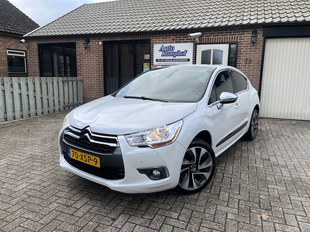 Citroën DS4 - 1.6 THP 200pk Sport Chic Leer Trekhaak - AutoWereld.nl