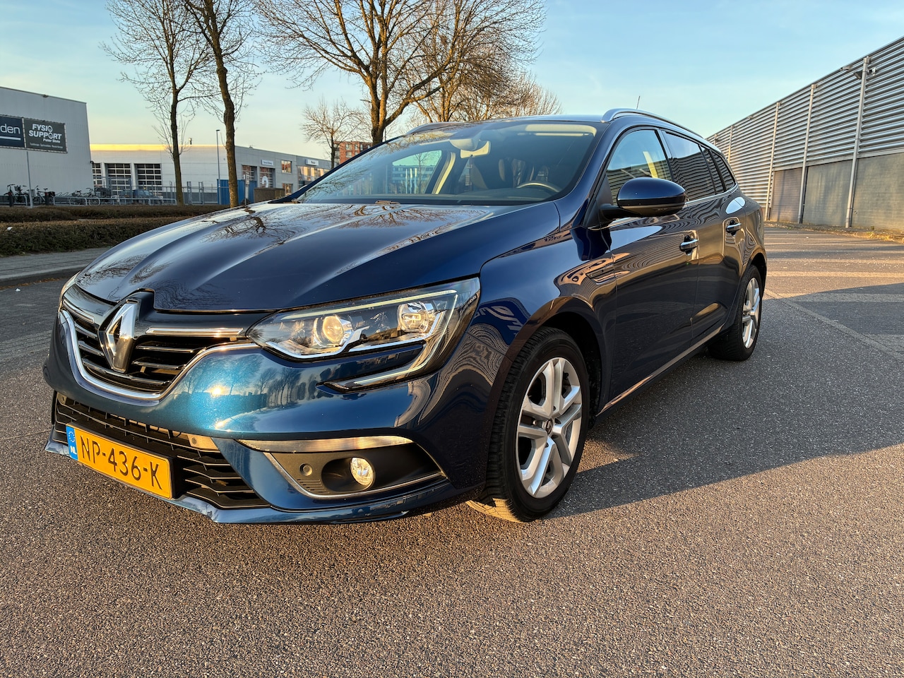 Renault Mégane Estate - 1.2 TCe Zen - AutoWereld.nl