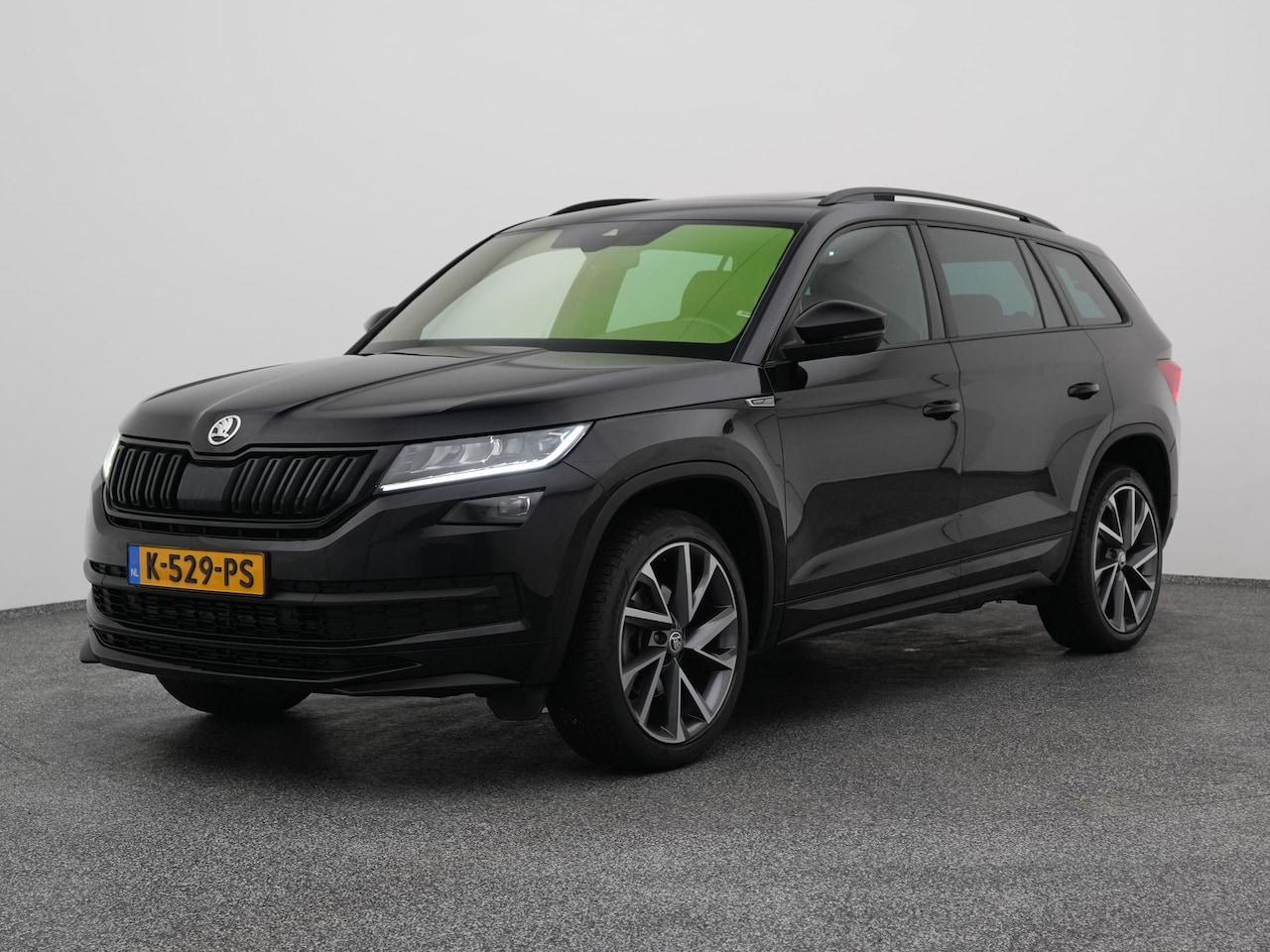 Skoda Kodiaq - 1.5 TSI Sportline Business 7-Pers. | PANO | CAMERA | ADAPTIVE | CANTON | STOELVERW. | TREK - AutoWereld.nl