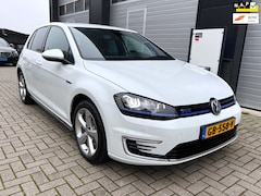 Volkswagen Golf - 1.4 TSI GTE - Navigatie - LED - Bluetooth - PDC - Cruise Control - 17" - Zeer nette staat