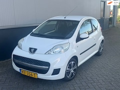 Peugeot 107 - 1.0-12V XR airco Carplay Nieuwe apk