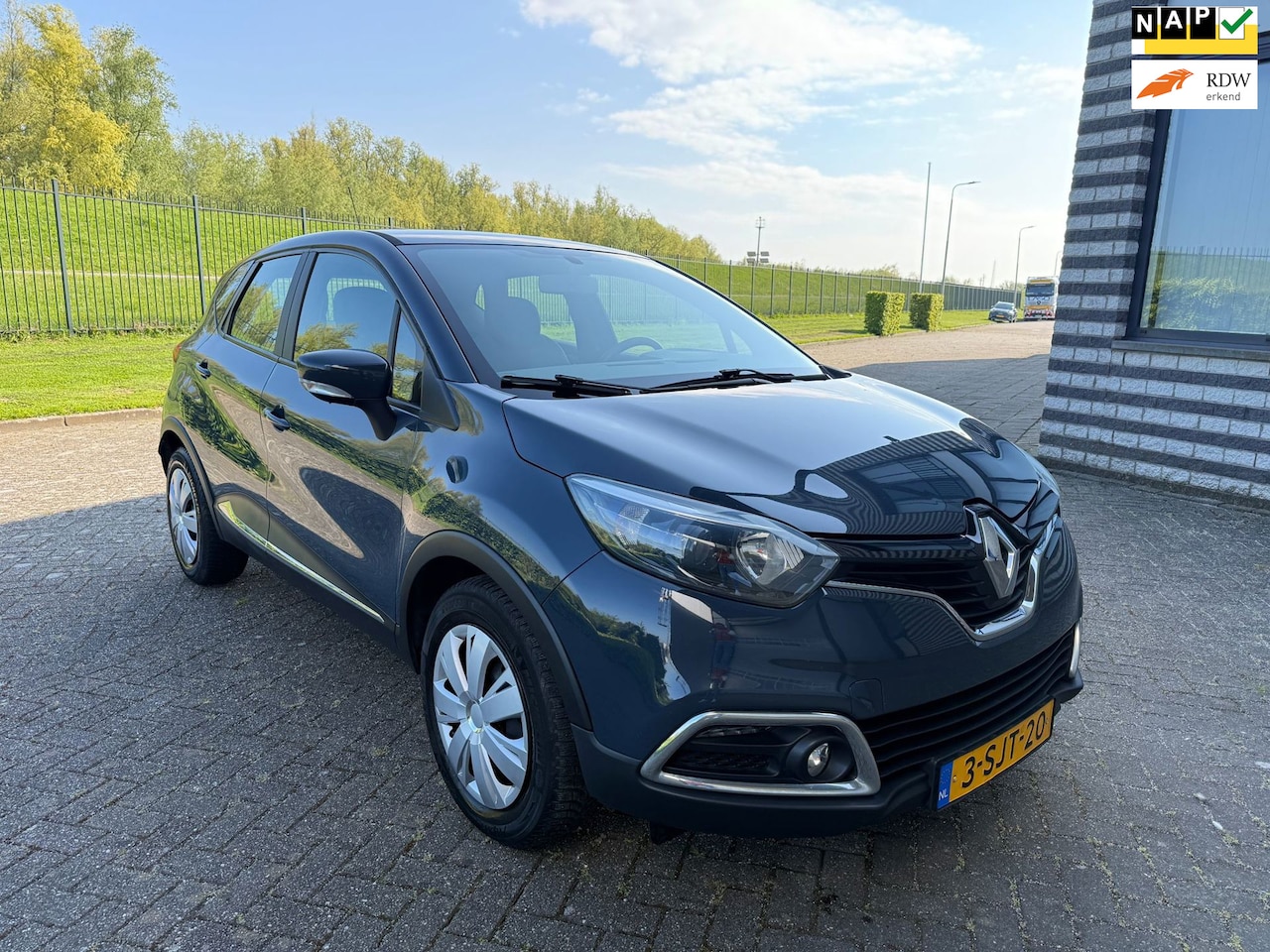 Renault Captur - 0.9 TCe Expression 0.9 TCe Expression - AutoWereld.nl