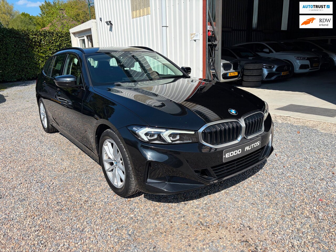 BMW 3-serie Touring - 318i NW MODEL € 23.945 INCL. BTW DUITSE PAPIEREN - AutoWereld.nl