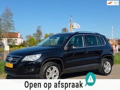 Volkswagen Tiguan - 2.0 TDI 4 Motion 1E EIG NWE APK CRUISE CLIMA TREKHAAK