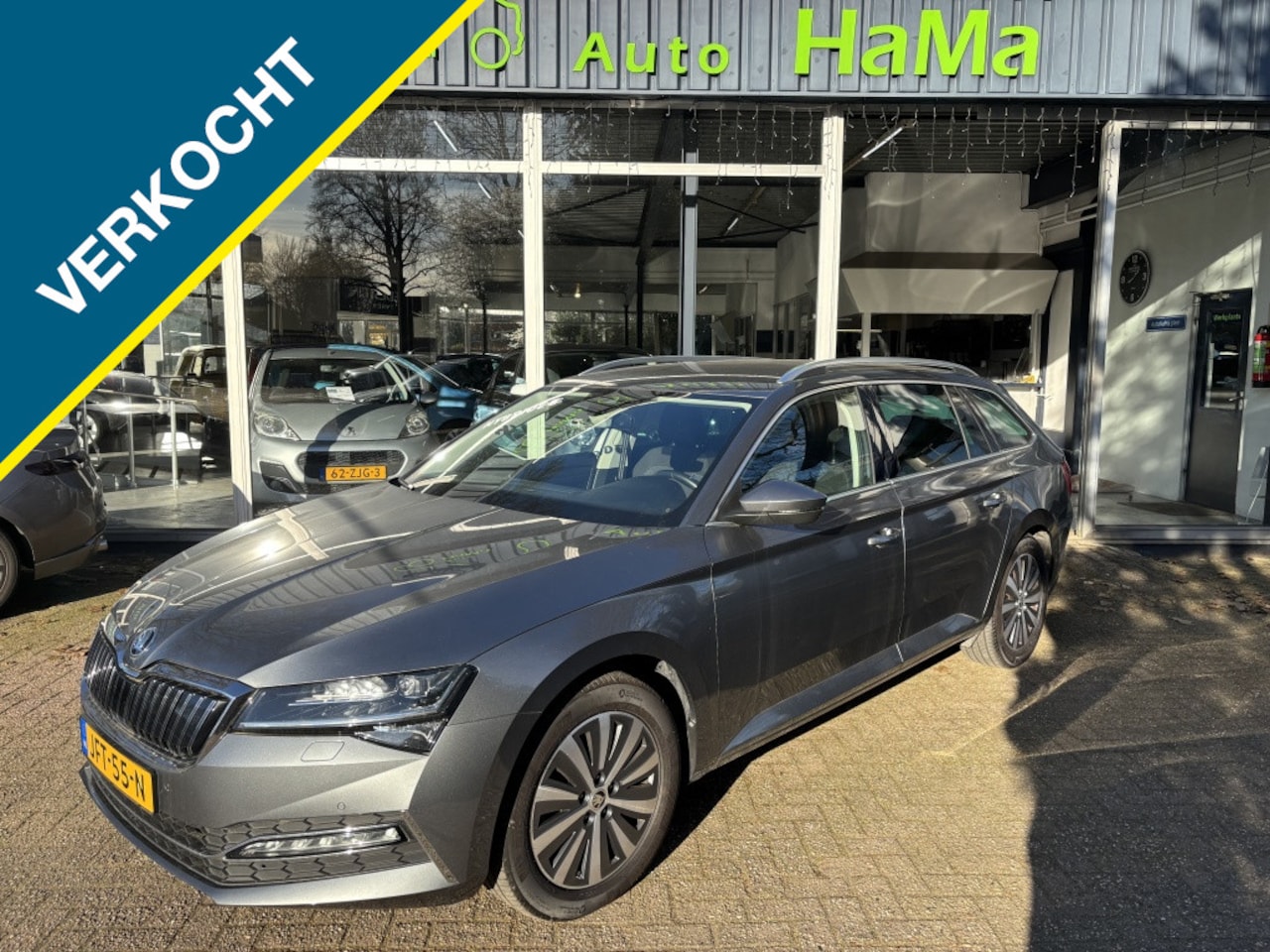 Skoda Superb Combi - 1.4 TSI iV Business Edition 1.4 TSI iV Business Edition - AutoWereld.nl