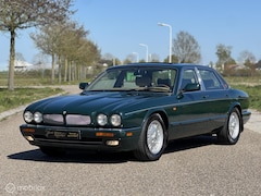 Jaguar Sovereign - XJ 6 4.0 X300 1995