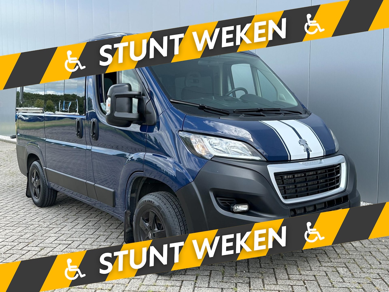 Peugeot Boxer - 2.0 Rolstoel Voorin | Rolstoelbus met Lift - AutoWereld.nl