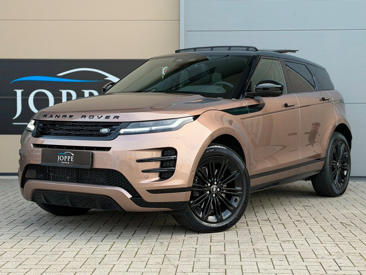 Land Rover Range Rover Evoque - 1.5 P270e PHEV AWD Dynamic SE|Pano/schuifdak|Blackpack|Merdian| - AutoWereld.nl