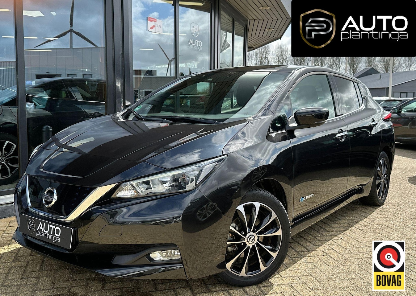 Nissan LEAF - 40 kWh LUXE | SOH 91,6% | Achteruitijcamera | Navigatie | Climate Control | Lichtmetalen V - AutoWereld.nl