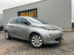 Renault Zoe - Q210 Zen Quickcharge 22 kWh ( huur accu ) | CAMERA | SCHERM |