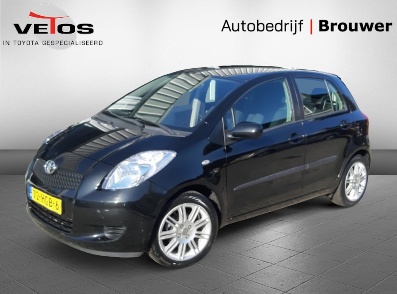 Toyota Yaris - 1.3 VVTi Sport 5 drs. Airco/Trekhaak - AutoWereld.nl