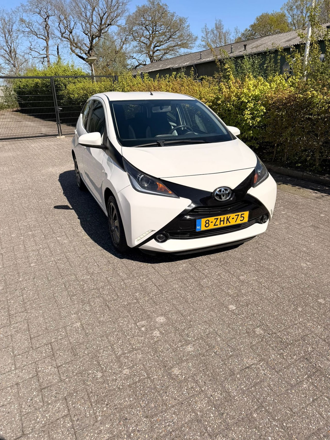 Toyota Aygo - 1.0 VVT-i x-play 1.0 VVT-i x-play - AutoWereld.nl