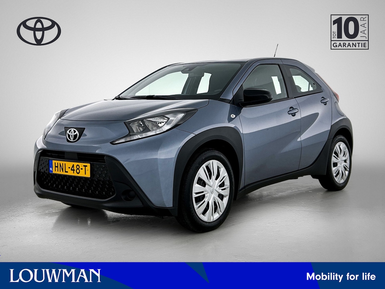 Toyota Aygo X - 1.0 VVT-i MT Play | Draadloze Apple Carplay/ Android Auto | Achteruitrijcamera | - AutoWereld.nl