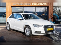 Audi A3 Sportback - 1.0 TFSI Koplampreiniging Airco 16"L.M. Radio/CD Multifunctioneel stuurwiel