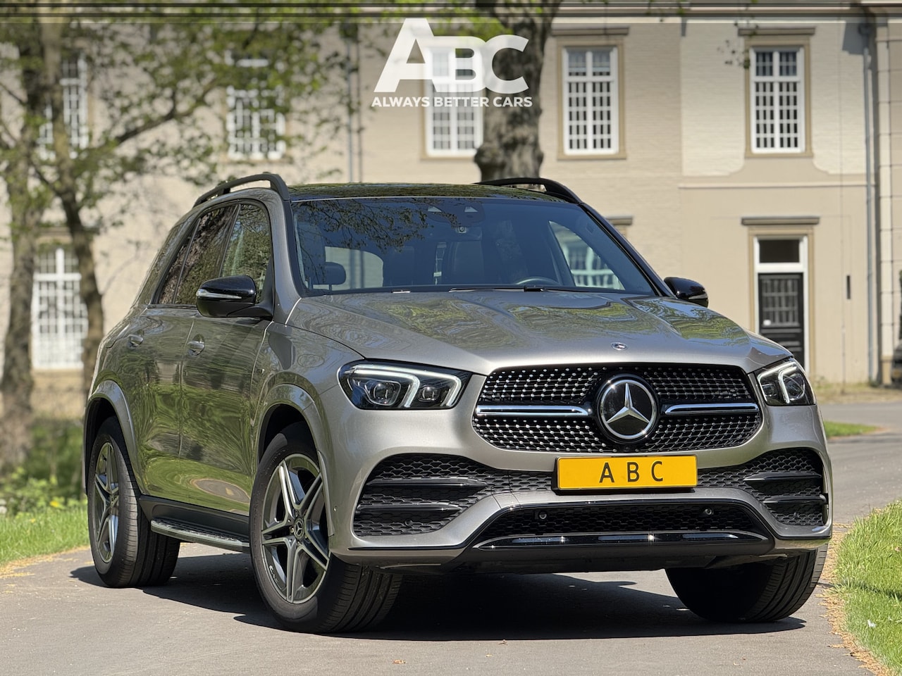 Mercedes-Benz GLE-Klasse - 350 e 4MATIC Premium Plus Pano 360 - AutoWereld.nl
