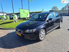 Volvo S40 - 2.4i Summum / Nette auto / AUTOMAAT / NIEUWE APK