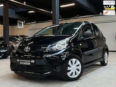 Toyota Aygo - 1.0 VVT-i Now 5Drs/Airco/ElektRMN