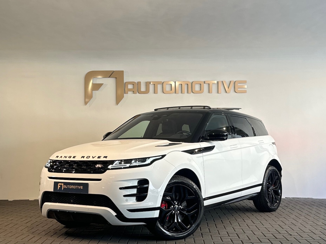 Land Rover Range Rover Evoque - 1.5 P300e AWD R-Dynamic HSE 1.5 P300e AWD R-Dynamic HSE - AutoWereld.nl