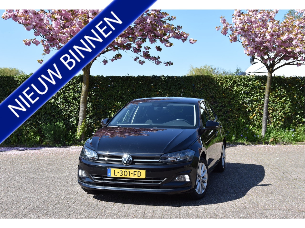 Volkswagen Polo - 1.0 TSI ECC PDC Navi Carplay Camera NAP Comfortline Business - AutoWereld.nl