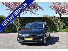 Volkswagen Polo - 1.0 TSI ECC PDC Navi Carplay Camera NAP Comfortline Business