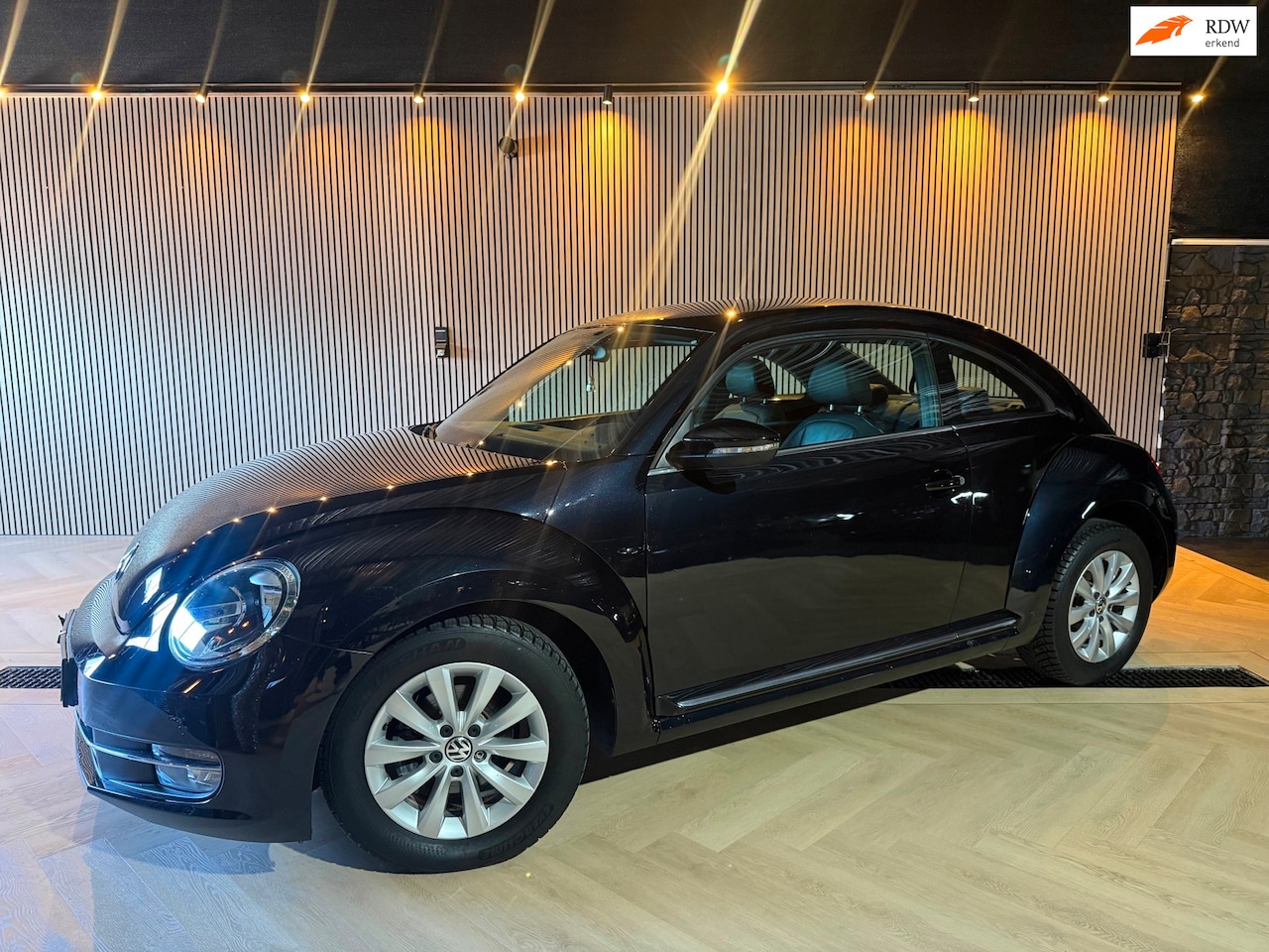 Volkswagen Beetle - 1.2 TSI | Cruise | Bluetooth | Leder - AutoWereld.nl