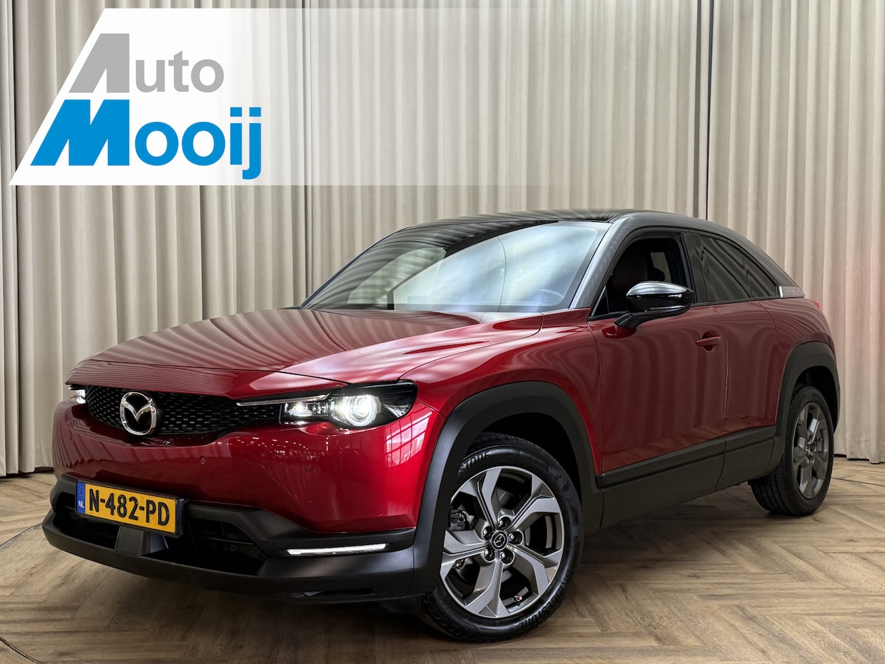 Mazda MX-30 - e-SkyActiv 145 First Edition 36 kWh / Navigatie / Head Up / Adaptive / 18" LMV / Stoelverw - AutoWereld.nl