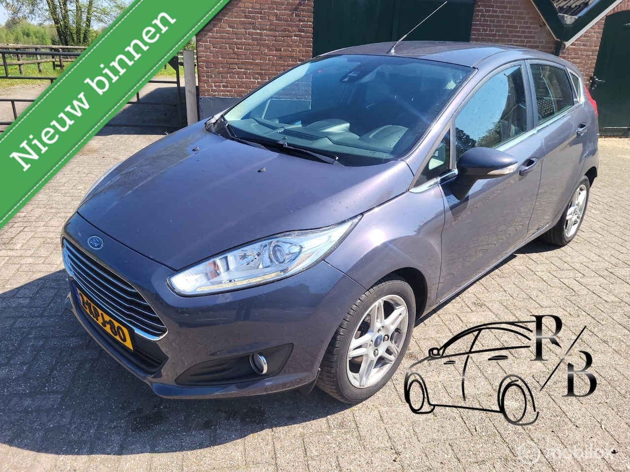 Ford Fiesta - 1.0 EcoBoost Titanium NAVIGATIE AIRCO - AutoWereld.nl