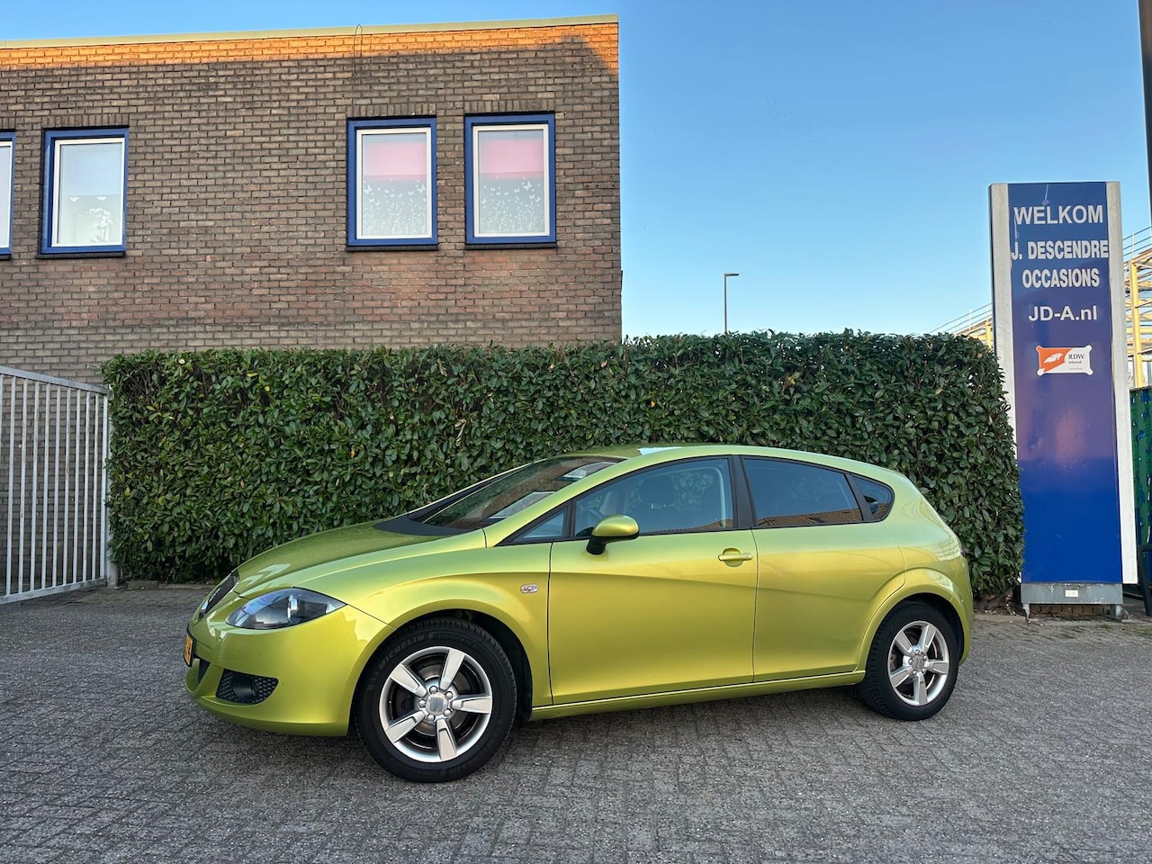 SEAT Leon - 1.6 Sport Cruise C, Airco, Elec.Pakket, Lmv!!!! - AutoWereld.nl