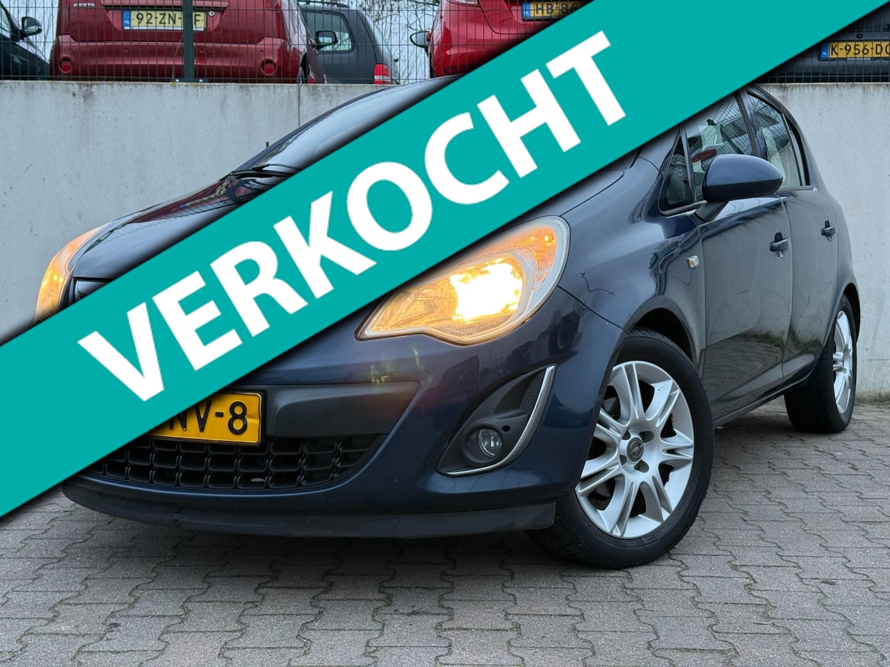 Opel Corsa - 1.4-16V Cosmo/HALF LEDER/AIRCO/PDC/CRUISE/124919 KM NAP/ - AutoWereld.nl