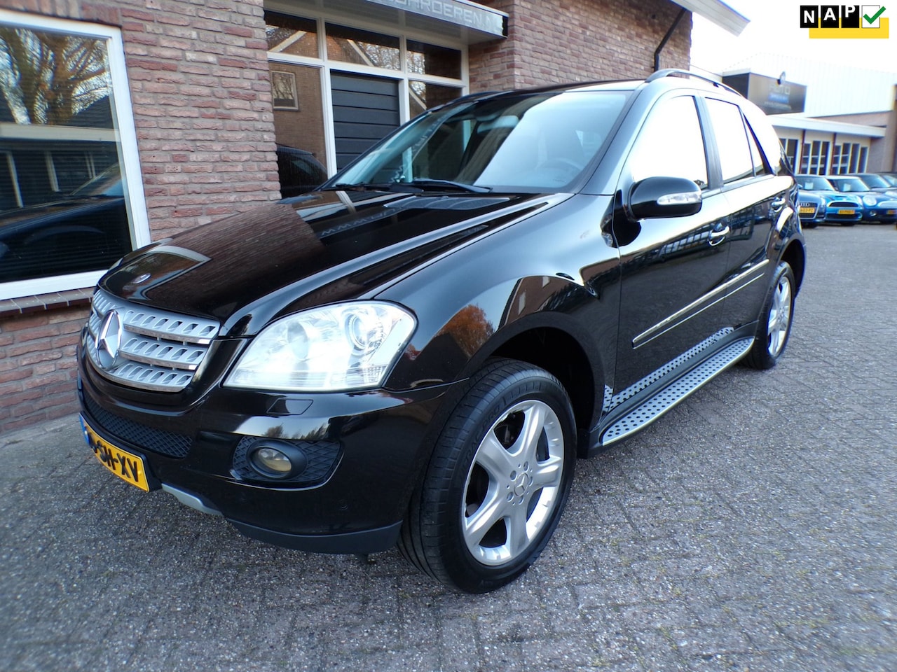 Mercedes-Benz M-klasse - 350 350 - AutoWereld.nl