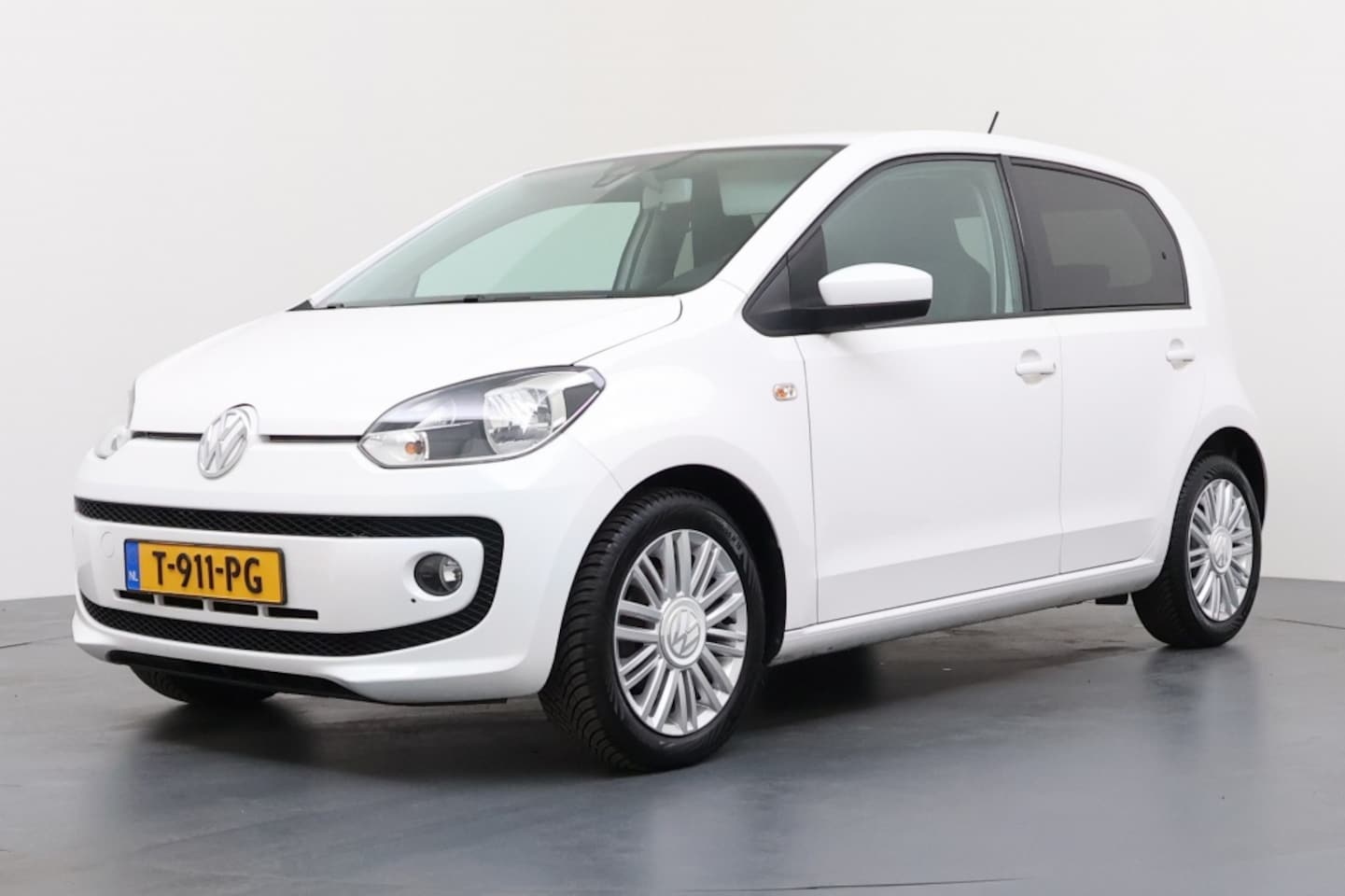 Volkswagen Up! - 1.0 high up! BlueM. - AutoWereld.nl