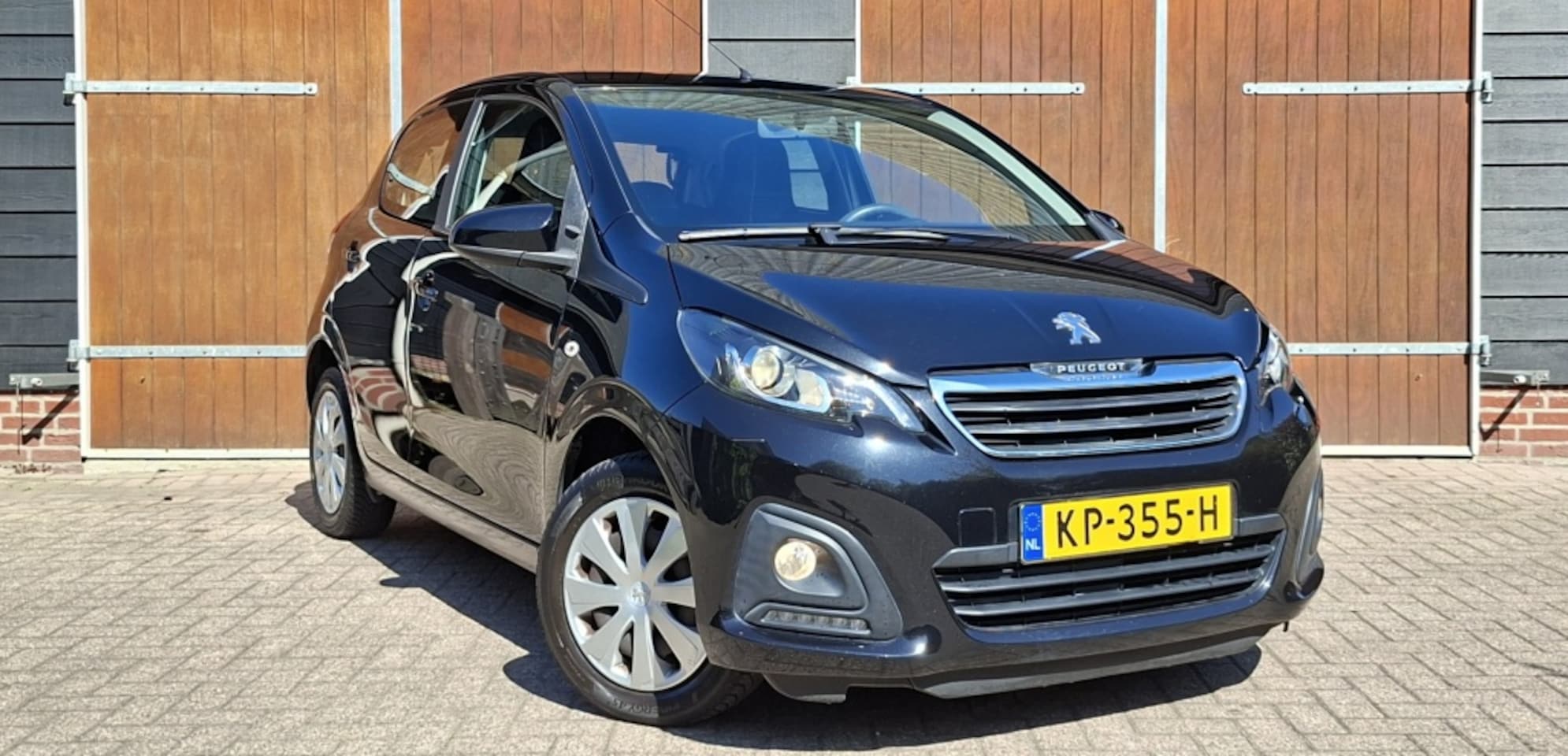 Peugeot 108 - 1.0 e-VTi Active 1.0 e-VTi Active, Dealer onderhouden, Bluetooth, NAP, All season - AutoWereld.nl