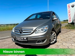 Mercedes-Benz B-klasse - 200 Turbo AUTOMAAT AIRCO XENON NW APK PANO NAVI SCHERM LEDER VELGEN