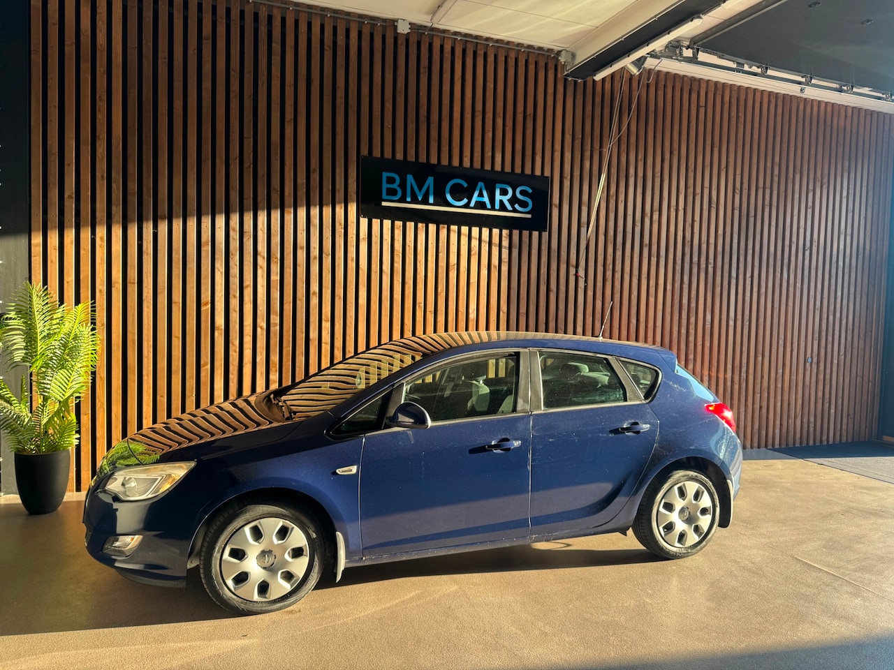 Opel Astra - 1.4 Selection Airco, Camera, Pdc - AutoWereld.nl