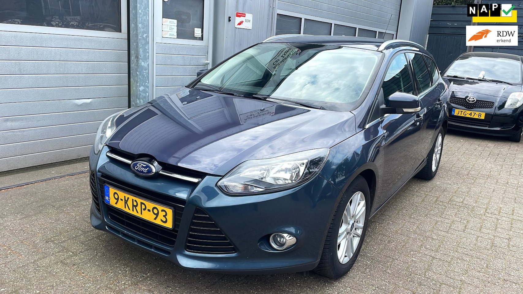 Ford Focus Wagon - 1.0 EcoBoost Titanium 92KW-Navi-Clima-N.APK - AutoWereld.nl