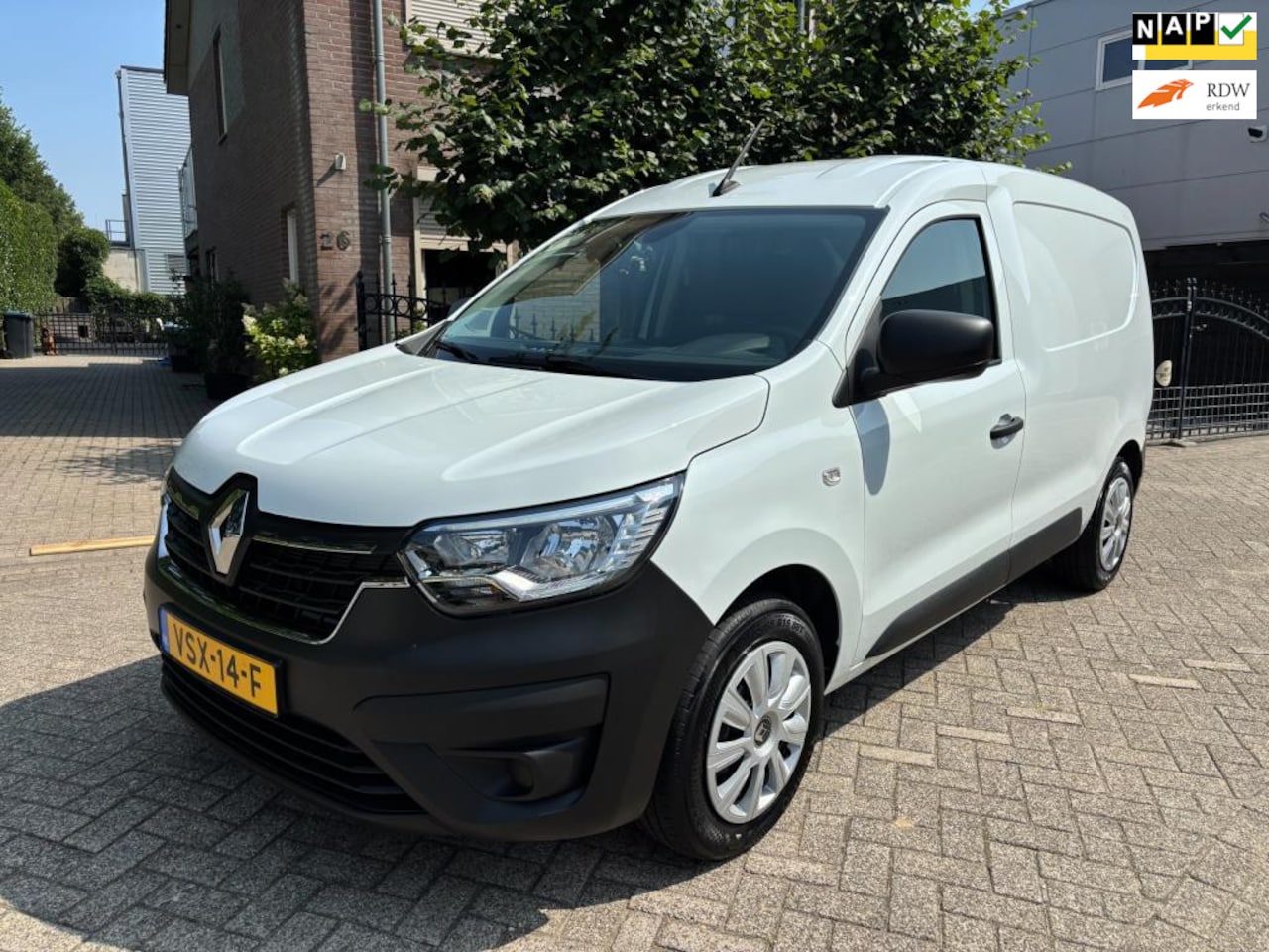 Renault Express - 1.5 dCi 95 Comfort Airco/Cruise/PDC - AutoWereld.nl