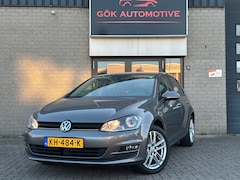 Volkswagen Golf - 1.2 TSI Connected Series / Stoelverwarming / Adaptive Cruise Control / Navi / PDC / Clima