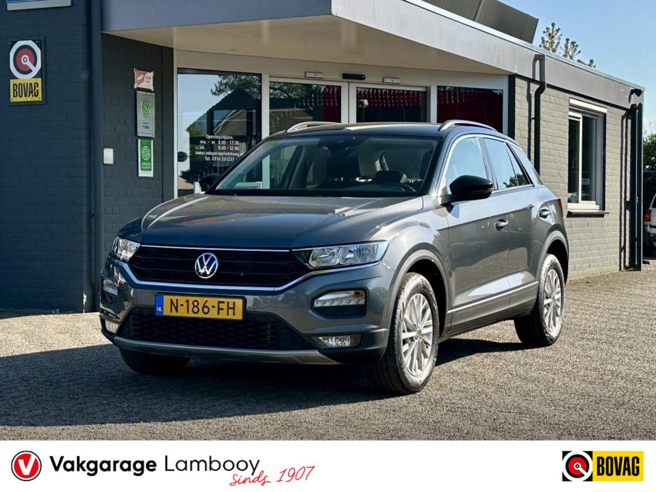 Volkswagen T-Roc - 1.0 TSI 110PK Style Navi Camera Carplay 1e eigenaar - AutoWereld.nl