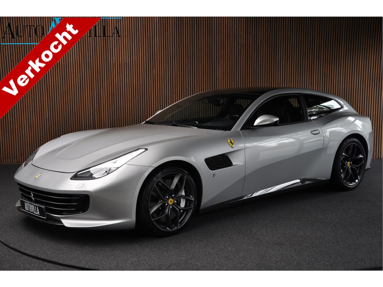 Ferrari GTC4 - 3.9 V8 Lusso T Carbon Passengerdisplay JBL Liftsysteem  Daytona style seats Camera Leer Na - AutoWereld.nl