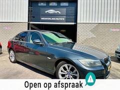 BMW 3-serie - 318i Business Line | Automaat | Navi | Cruise | PDC