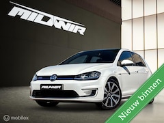 Volkswagen Golf - 1.4 TSI GTE 204pk | Pano | Sfeer | NL Auto